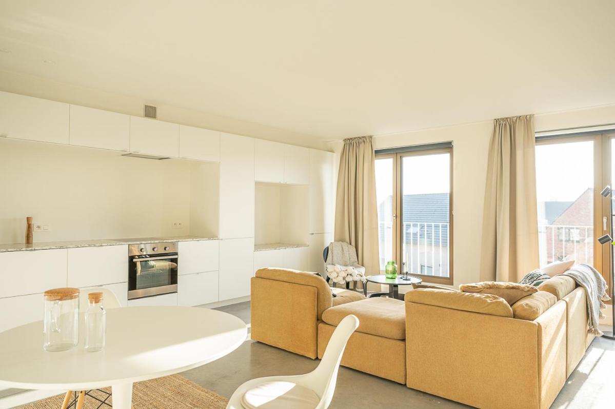 Trendy Apartments As Base To Discover เกนต์ ภายนอก รูปภาพ